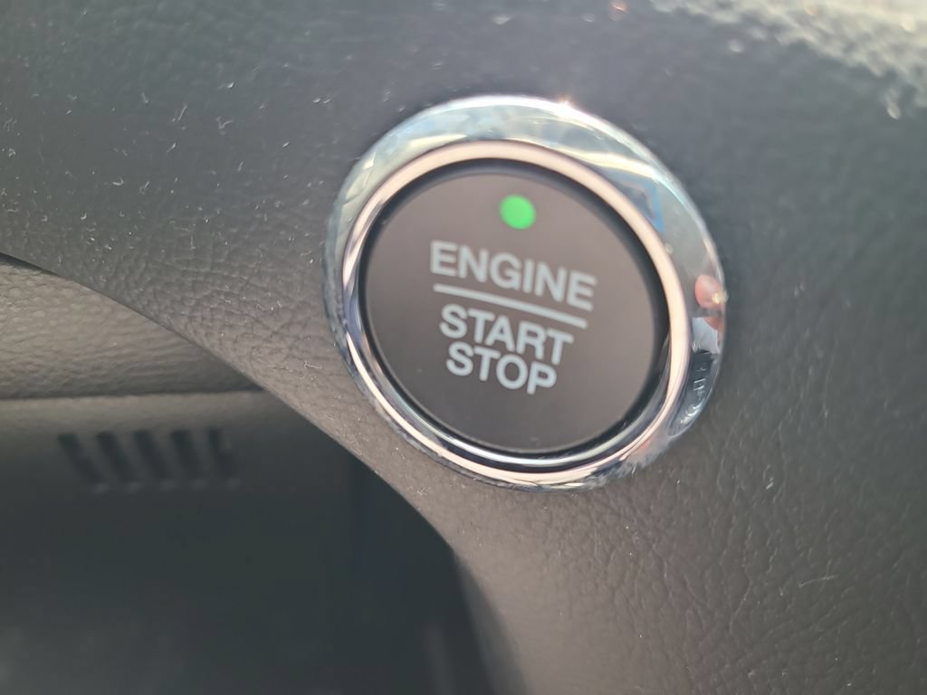 Used 2020 Ford Edge ST-Line FWD image 50