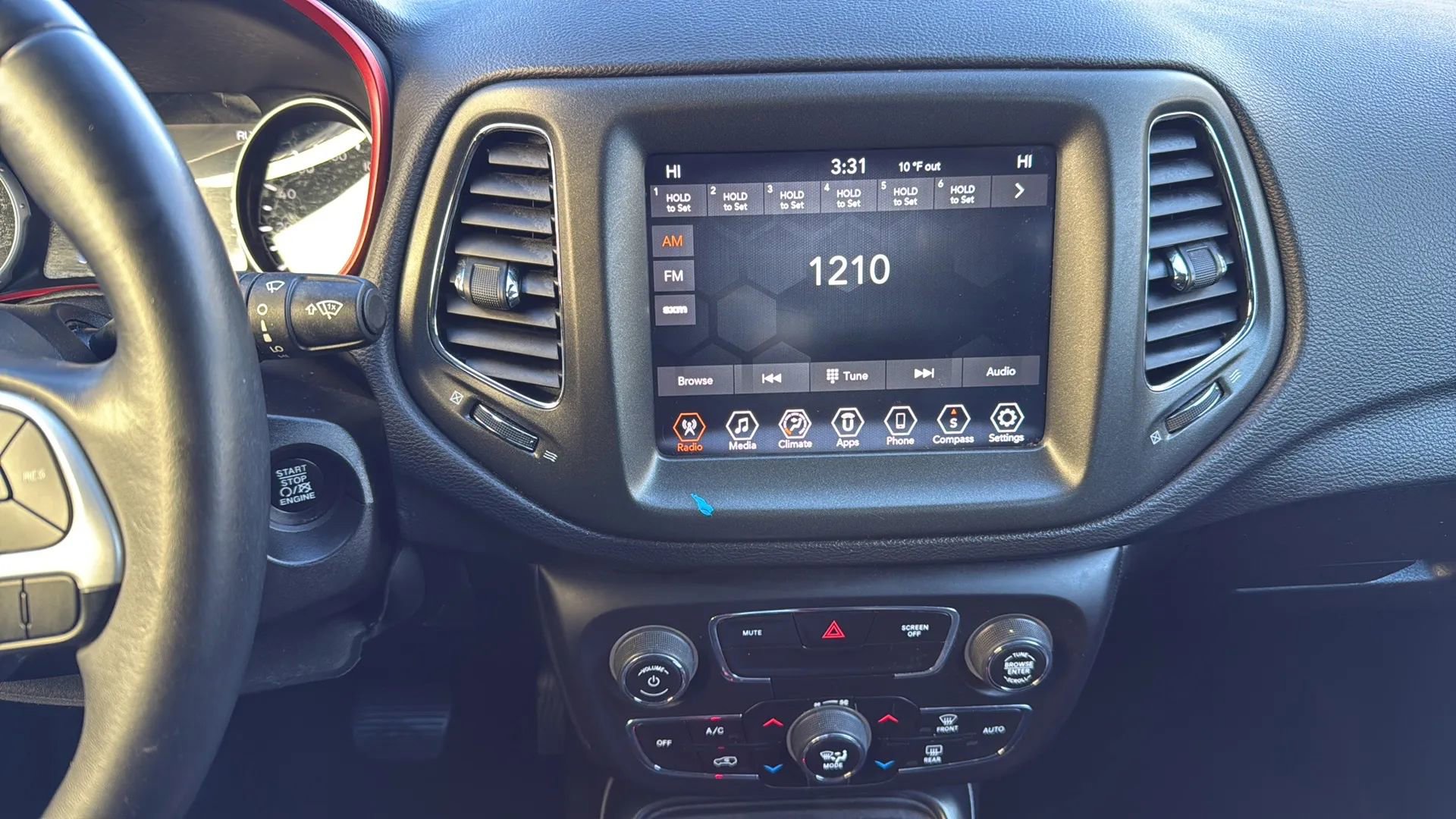 Used 2019 Jeep Compass Trailhawk image 18