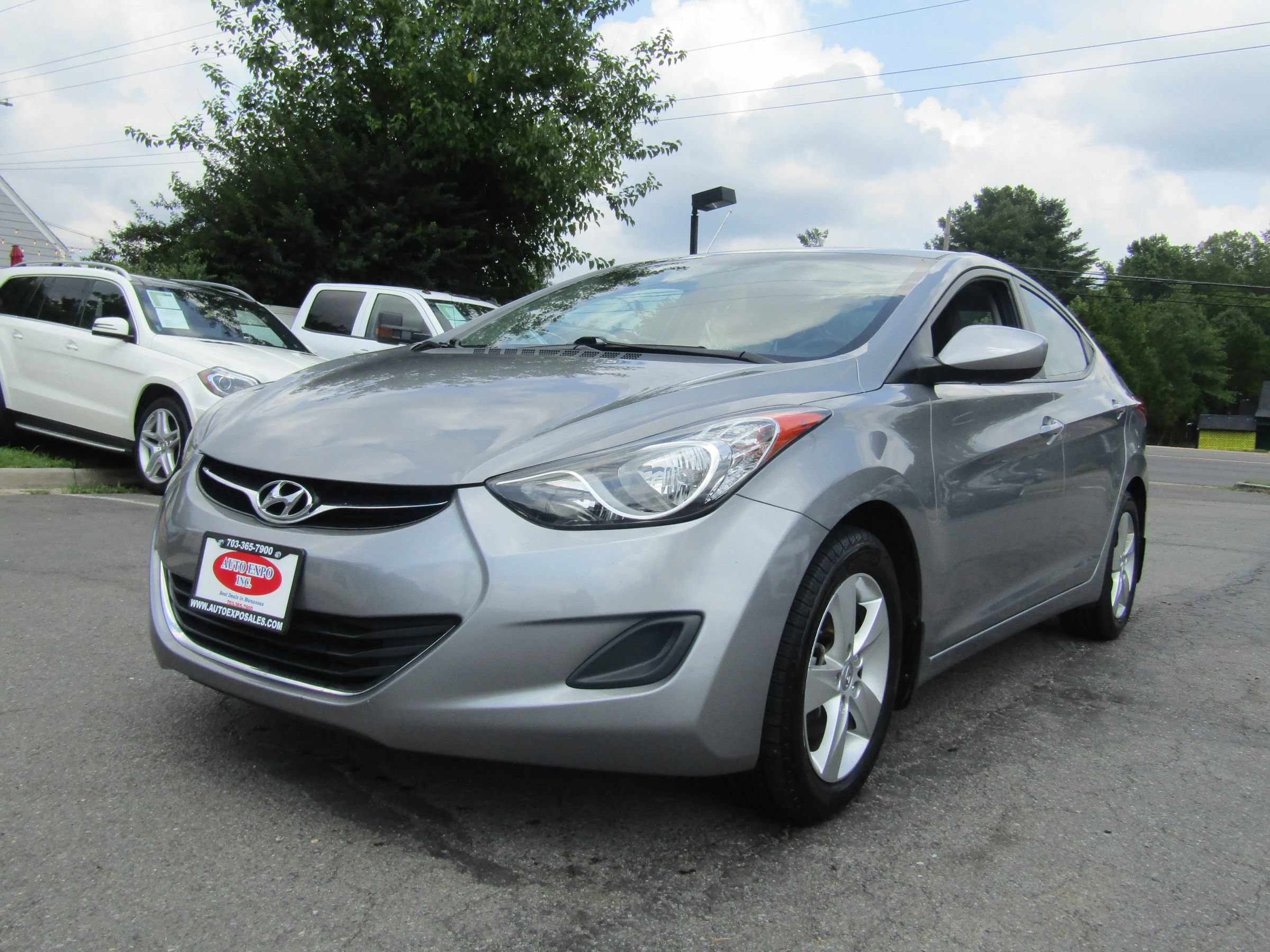 Used 2013 Hyundai Elantra GLS FWD image 3