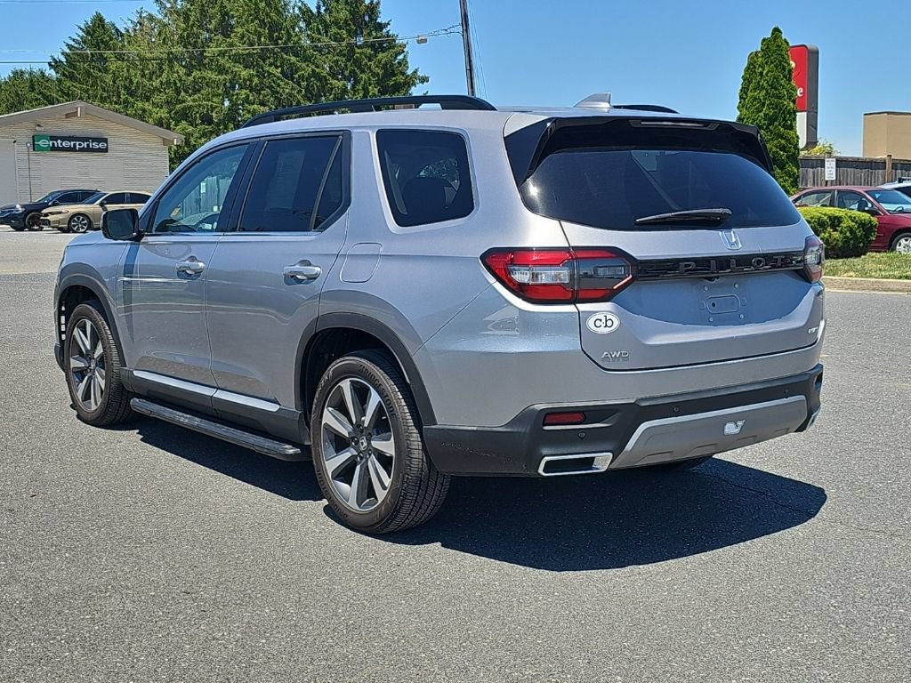 Used 2024 Honda Pilot Elite image 15