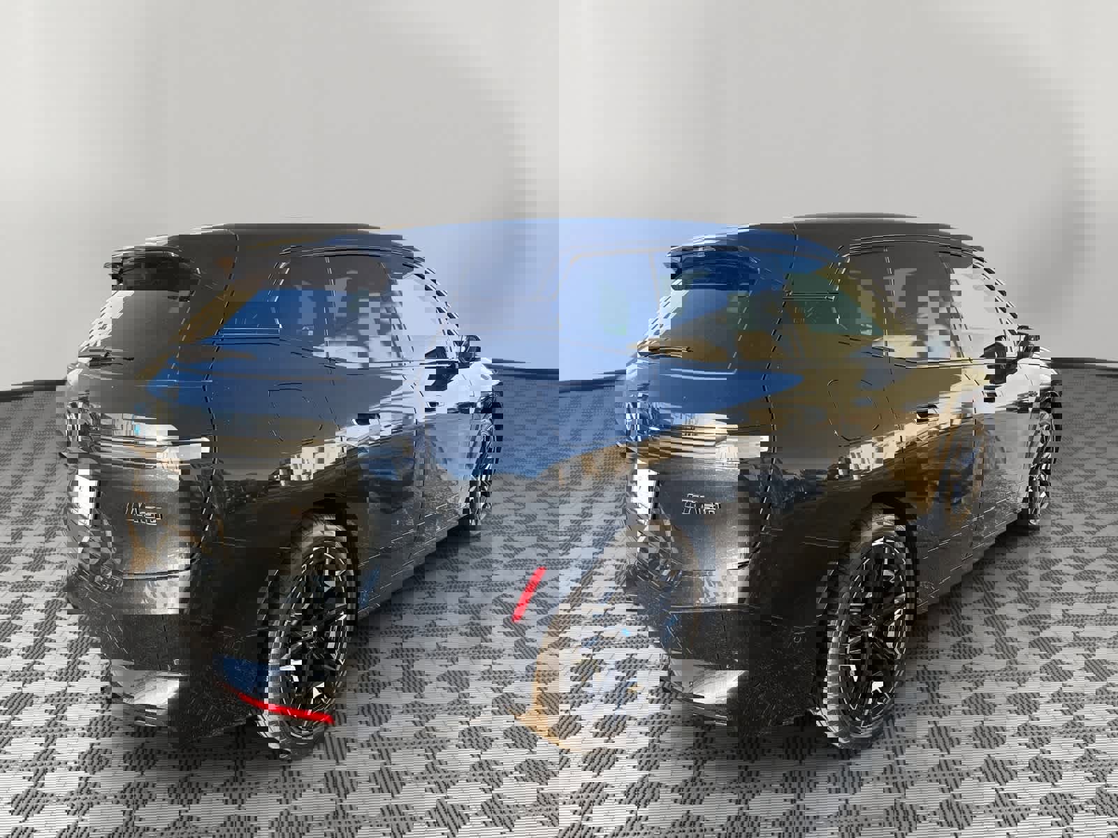 Certified 2025 BMW iX M60 image 3