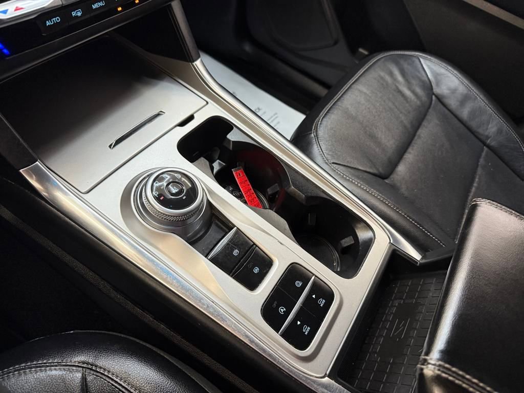Used 2020 Ford Explorer Limited image 15