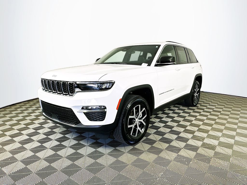 Certified 2025 Jeep Grand Cherokee Limited AWD/4WD image 5