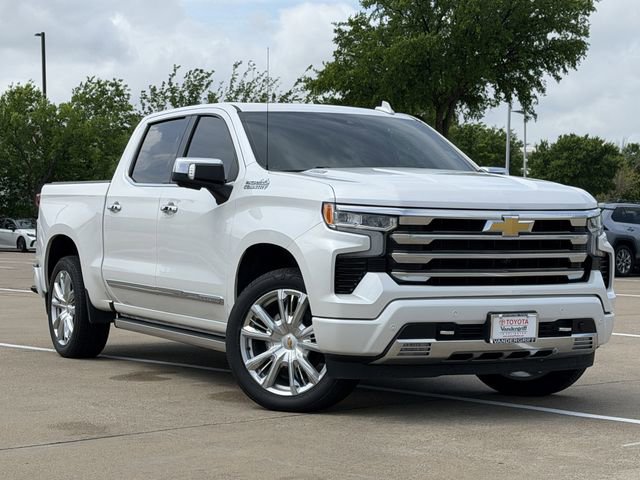 Used 2024 Chevrolet Silverado 1500 High Country image 2