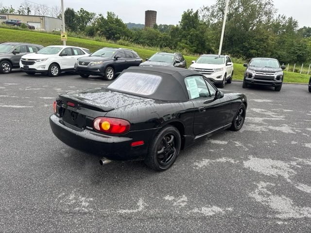 Used 1999 MAZDA MX-5 Miata RWD image 5