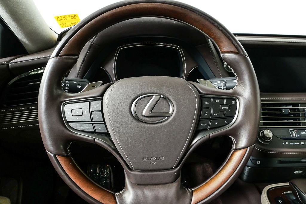 Used 2020 Lexus LS 500 AWD w/ Interior Upgrade Package image 9