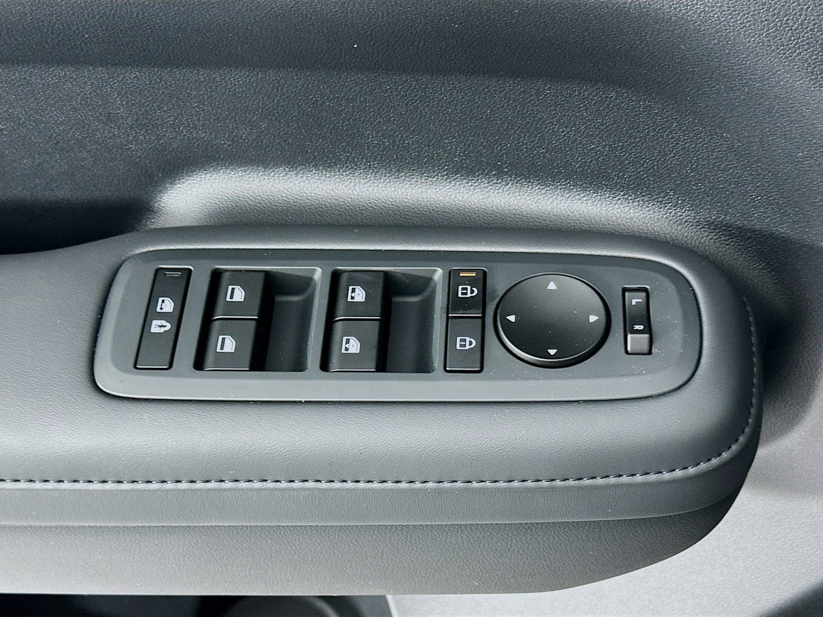 New 2026 Hyundai Santa Fe SEL AWD/4WD image 22