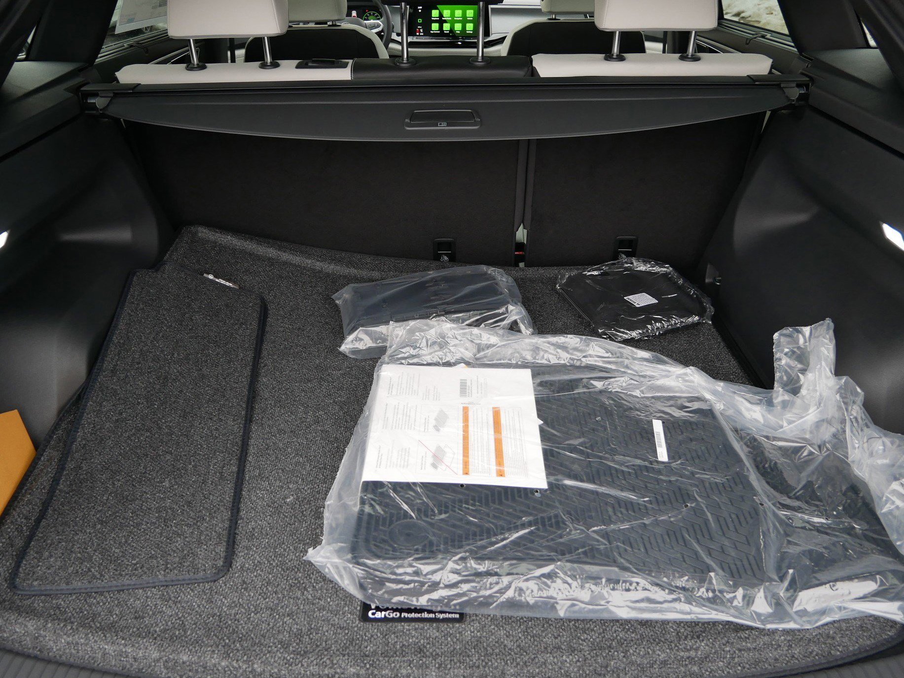 New 2026 Volkswagen Atlas Cross Sport SEL Premium R-Line image 6