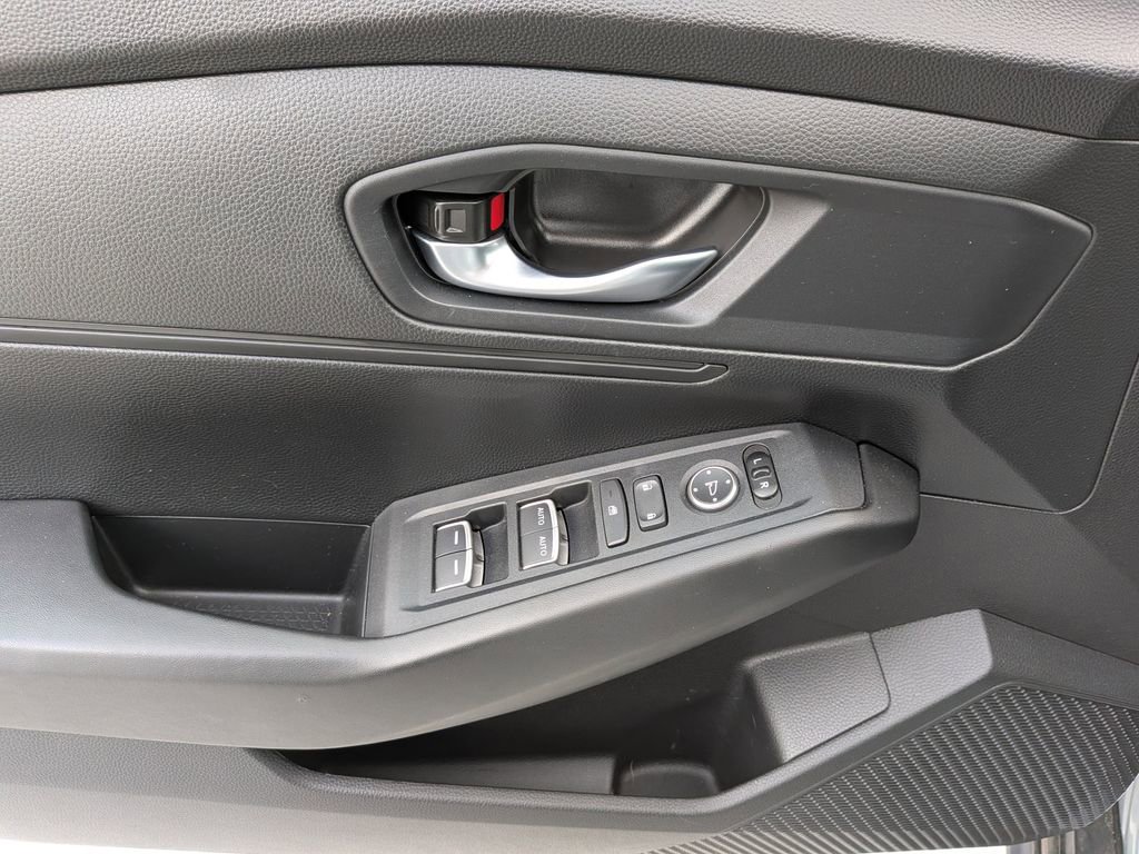 Used 2024 Honda Accord LX image 11