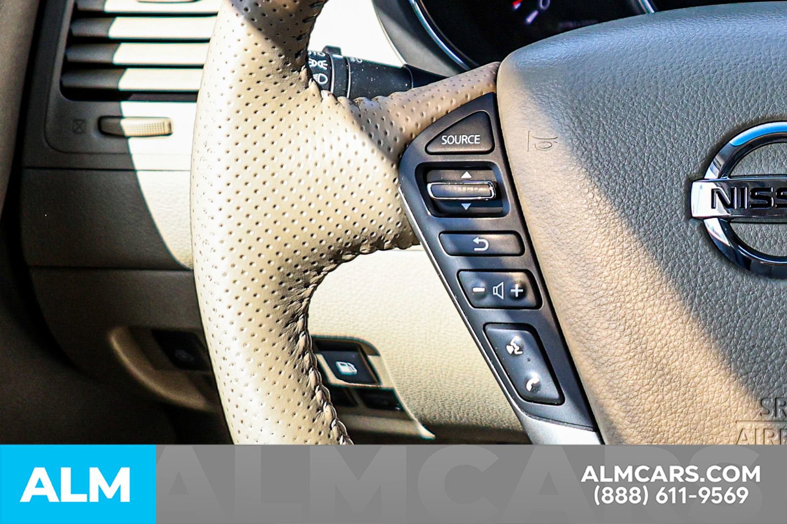 Used 2014 Nissan Murano LE w/ Platinum Edition Package image 23