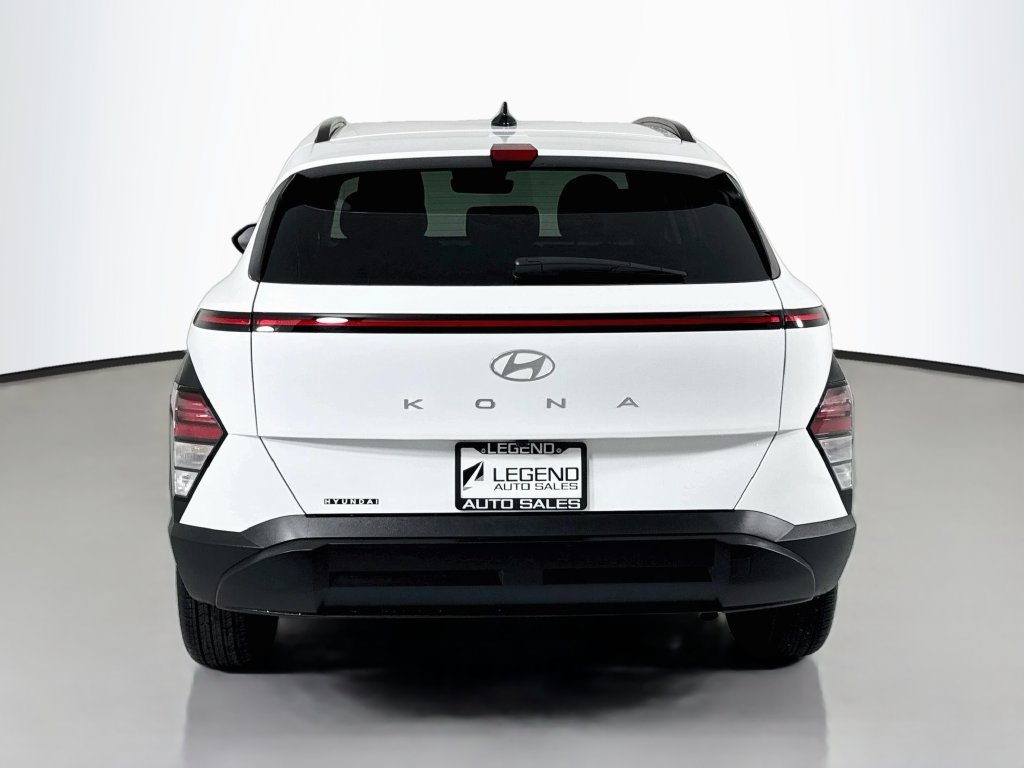 Used 2024 Hyundai Kona SEL w/ Convenience Package FWD image 7