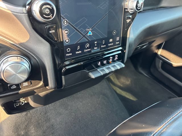 Used 2023 RAM 1500 Laramie AWD/4WD image 23