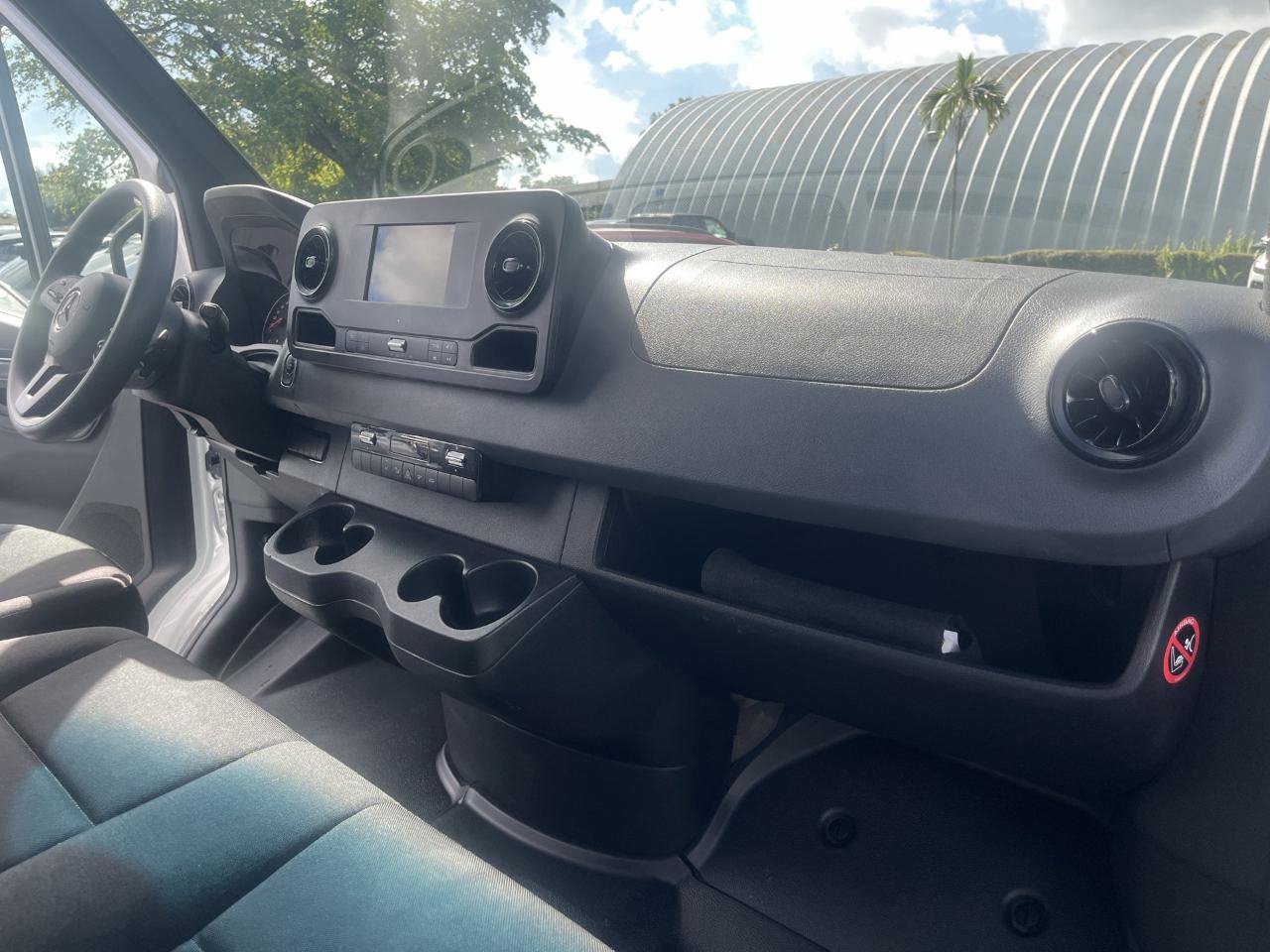 Used 2023 Mercedes-Benz Sprinter 4500 image 20