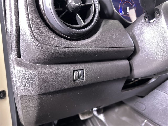 Used 2023 Chevrolet Colorado W/T image 18