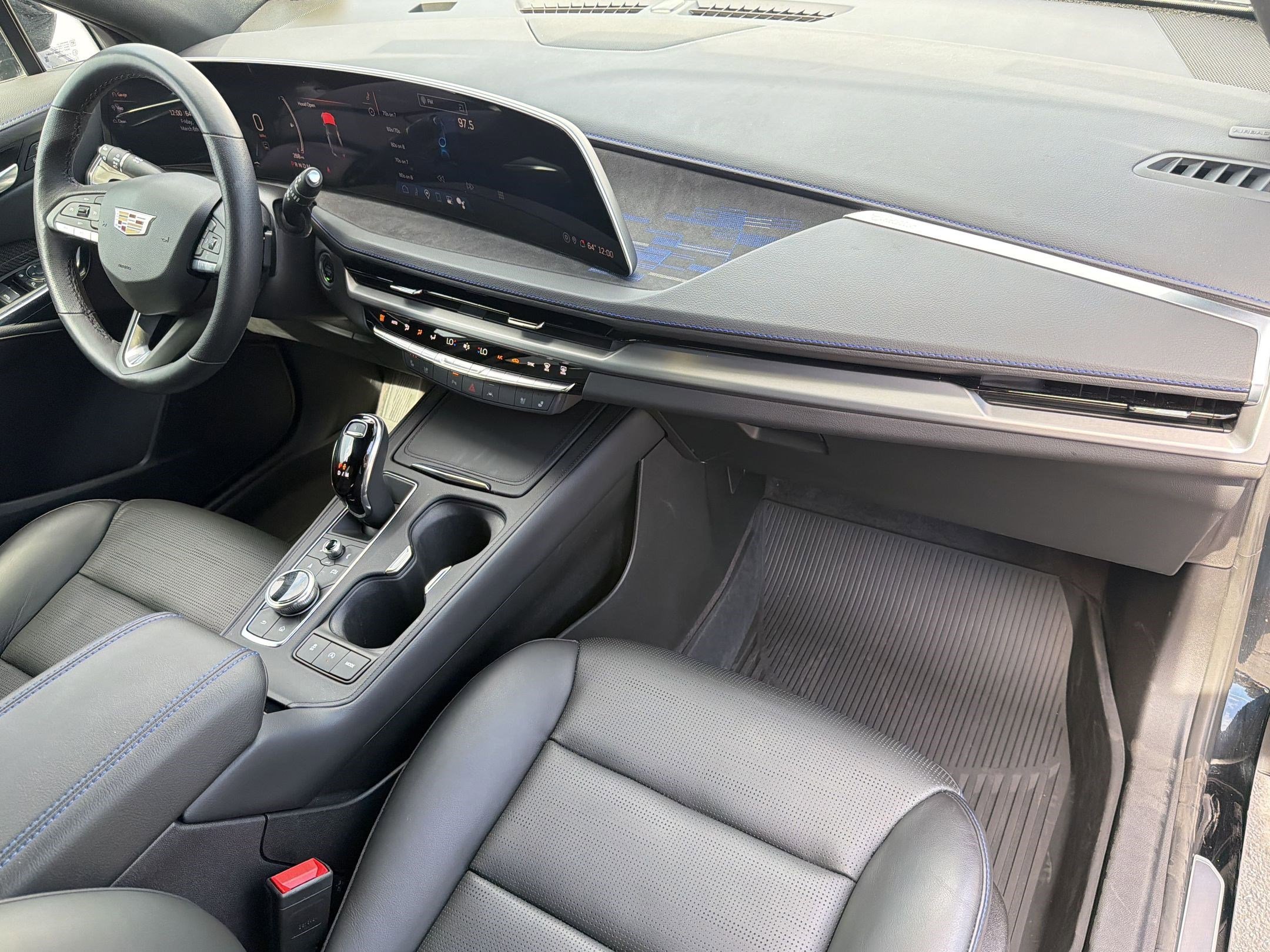 Certified 2024 Cadillac XT4 Sport image 27