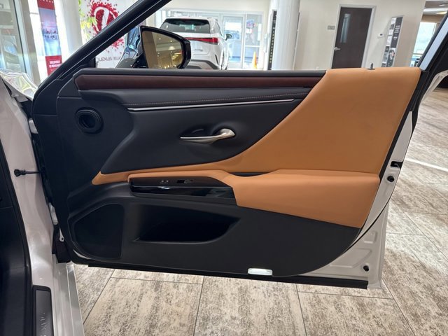 New 2025 Lexus ES 350 w/ Premium Package image 49