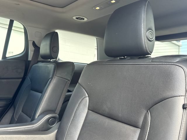 Used 2019 GMC Acadia SLT w/ Black Edition FWD image 11