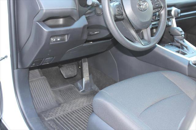 Certified 2024 Toyota RAV4 LE image 41