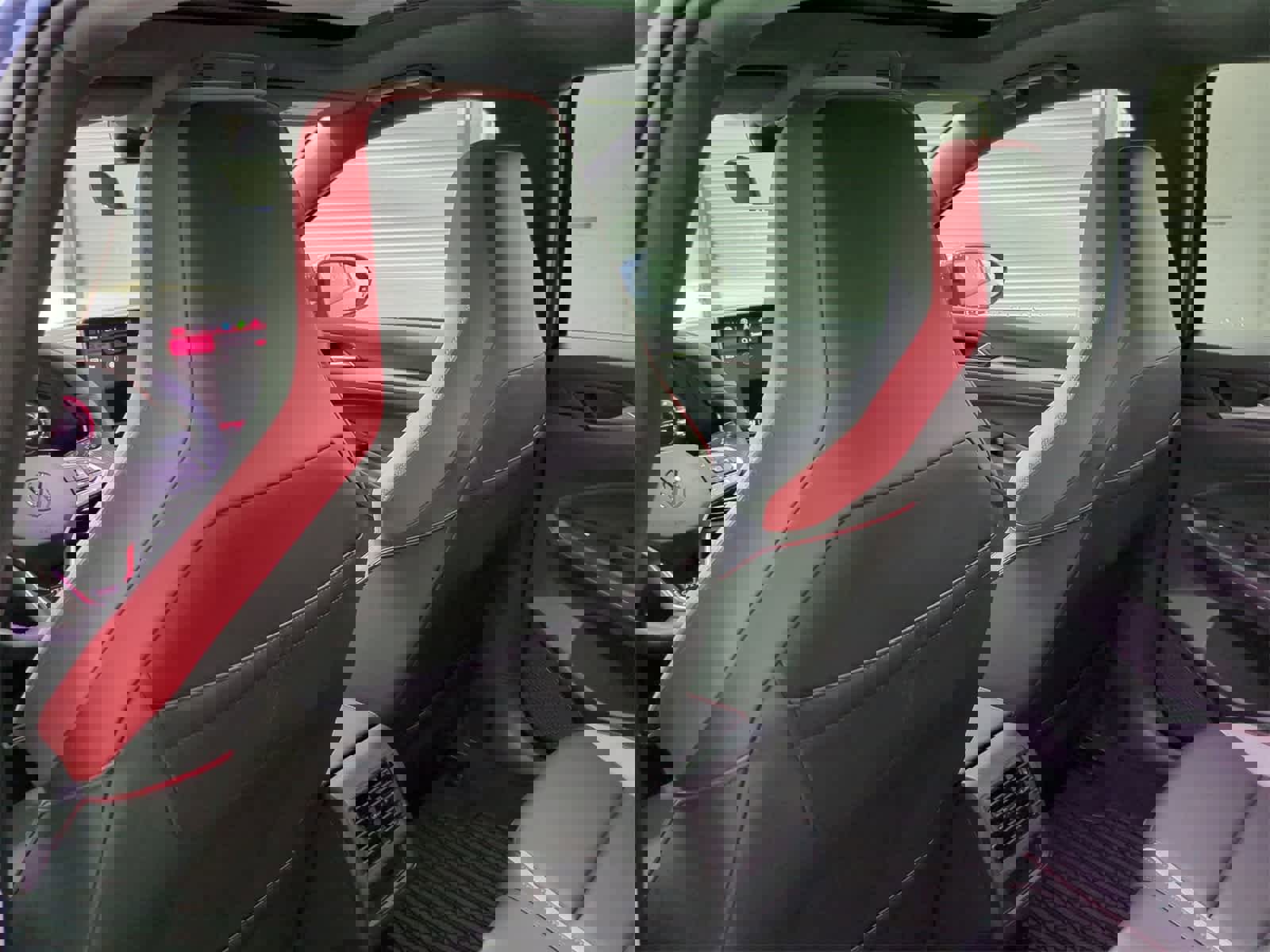 New 2025 Volkswagen GTI SE image 18