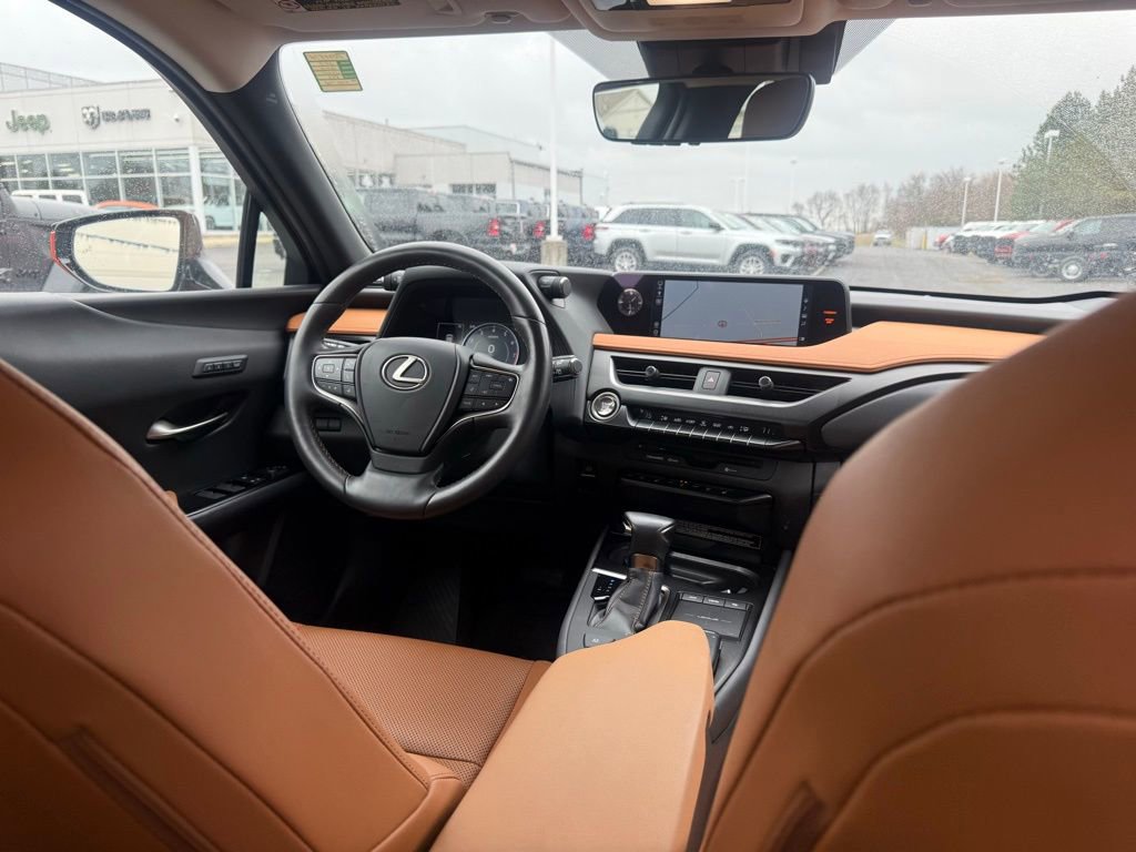 Used 2019 Lexus UX 200 w/ Accessory Package 2 image 46