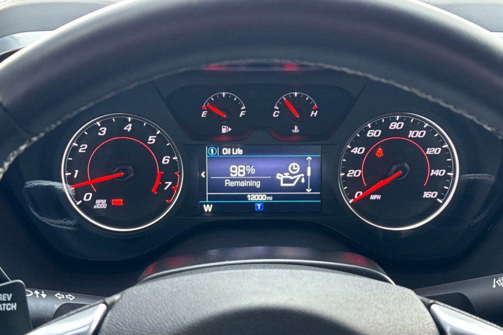 Used 2023 Chevrolet Camaro LT RWD image 16