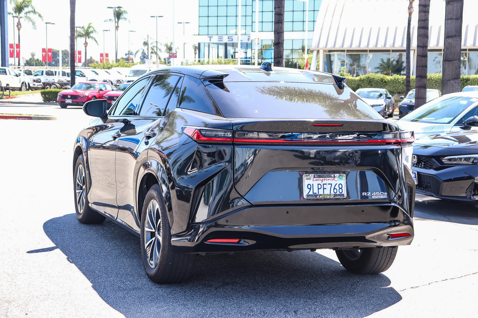 Used 2023 Lexus RZ 450e Premium w/ Technology Package AWD/4WD image 13