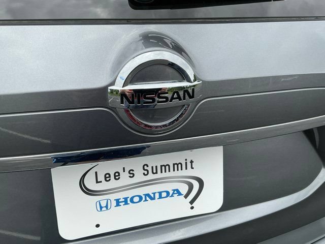 Used 2017 Nissan Rogue S FWD image 5