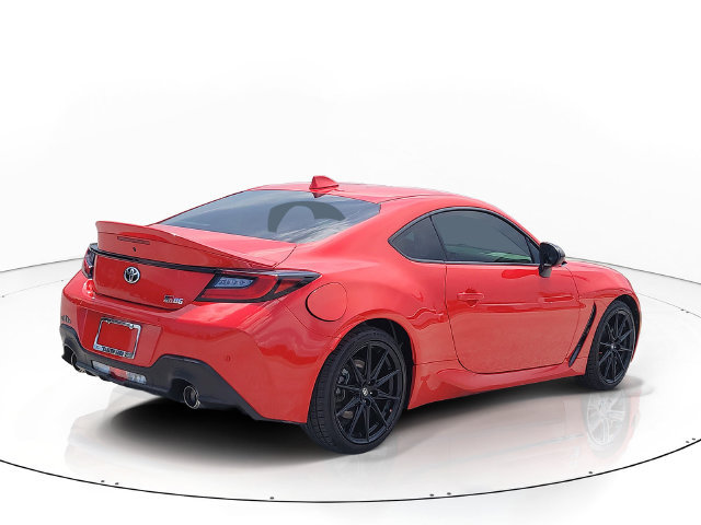 Used 2022 Toyota GR86 Premium RWD image 5