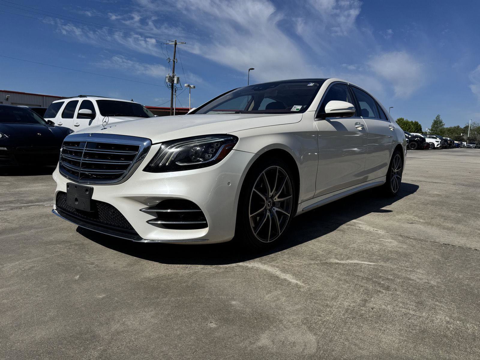 Used 2018 Mercedes-Benz S 560 Sedan image 3