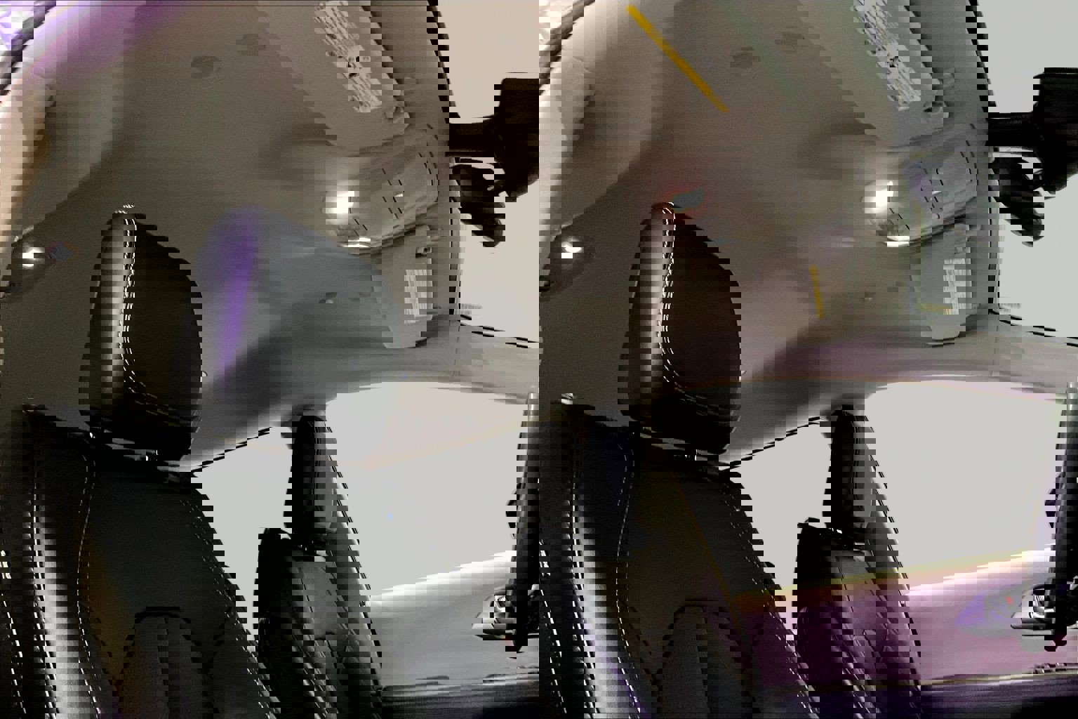 Used 2024 Chrysler Pacifica Touring-L image 27