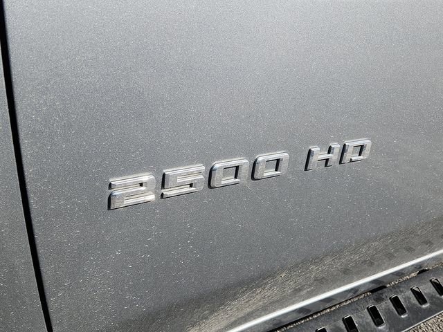 Used 2024 Chevrolet Silverado 2500 Custom w/ Custom Value Package image 4