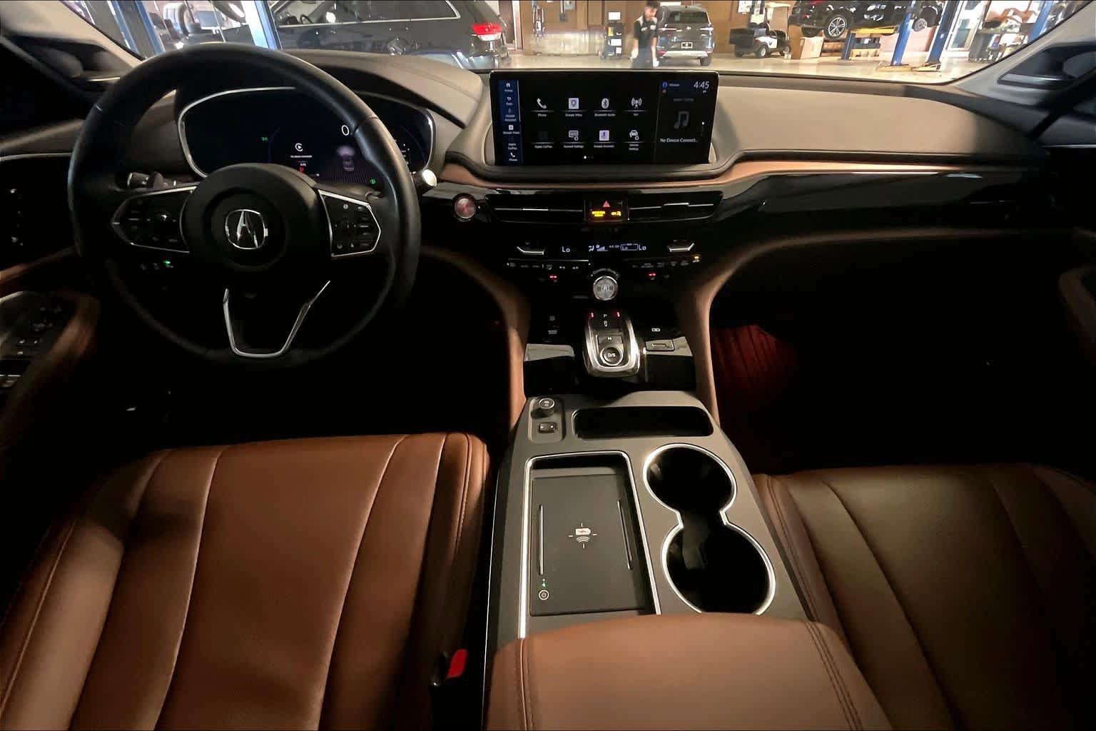 Used 2025 Acura MDX FWD w/ Technology Package image 14