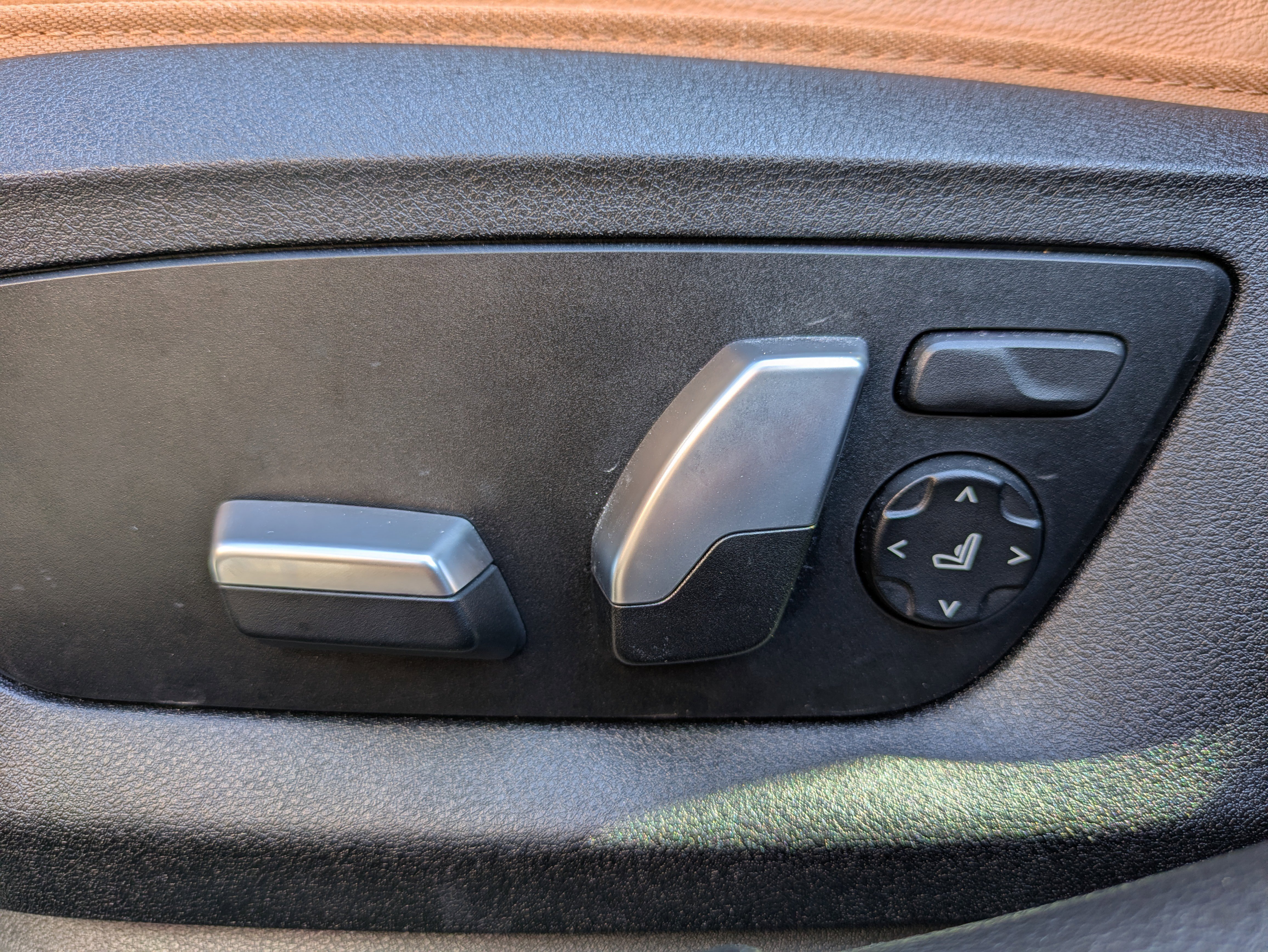 Used 2022 BMW 540i 540i w/ Convenience Package image 19