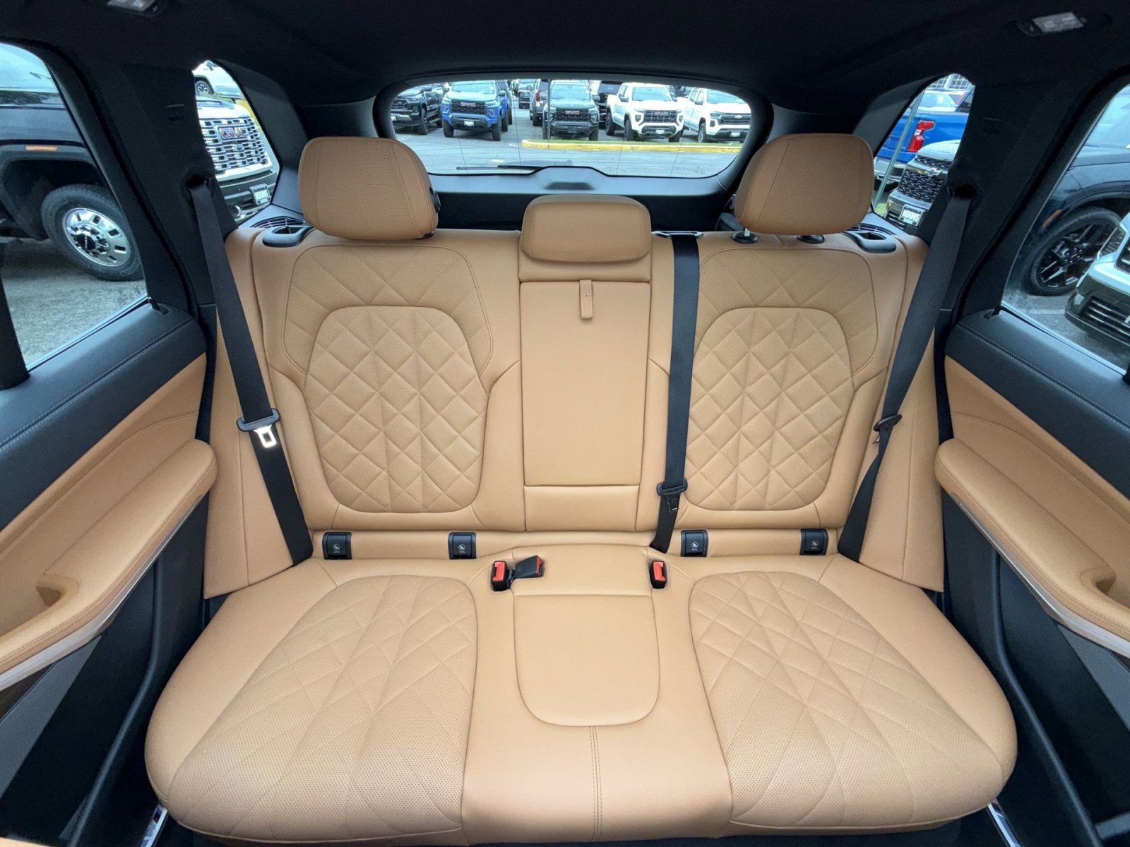 Used 2025 BMW X5 xDrive50e w/ M Sport Package AWD/4WD image 25