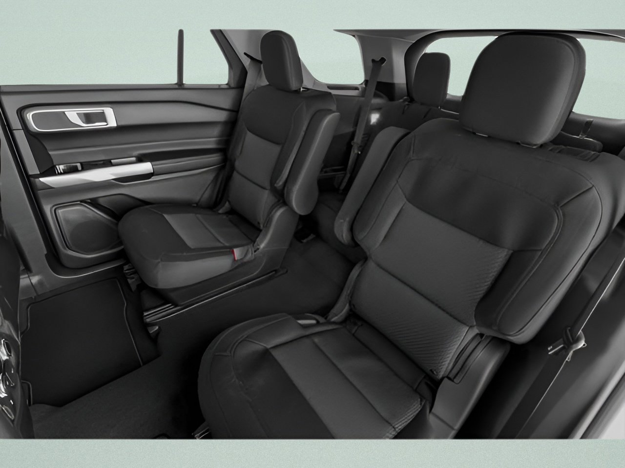 Used 2023 Ford Explorer XLT w/ Equipment Group 202A image 18