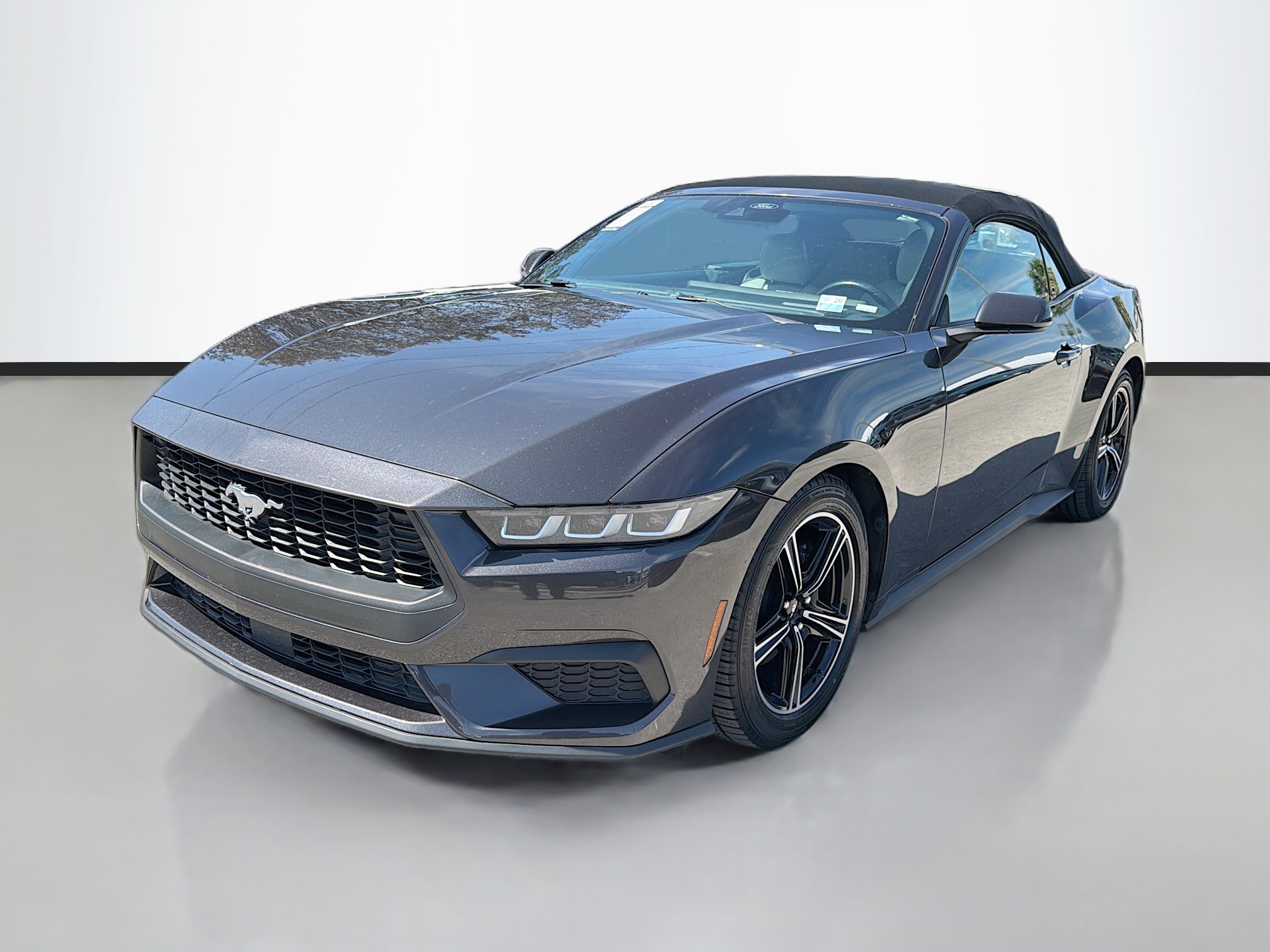 Used 2024 Ford Mustang Premium image 7