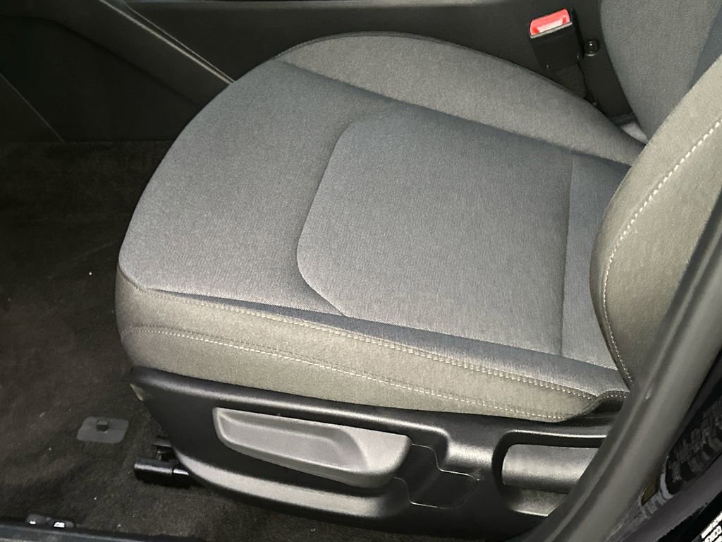 New 2025 Kia K4 LXS image 14