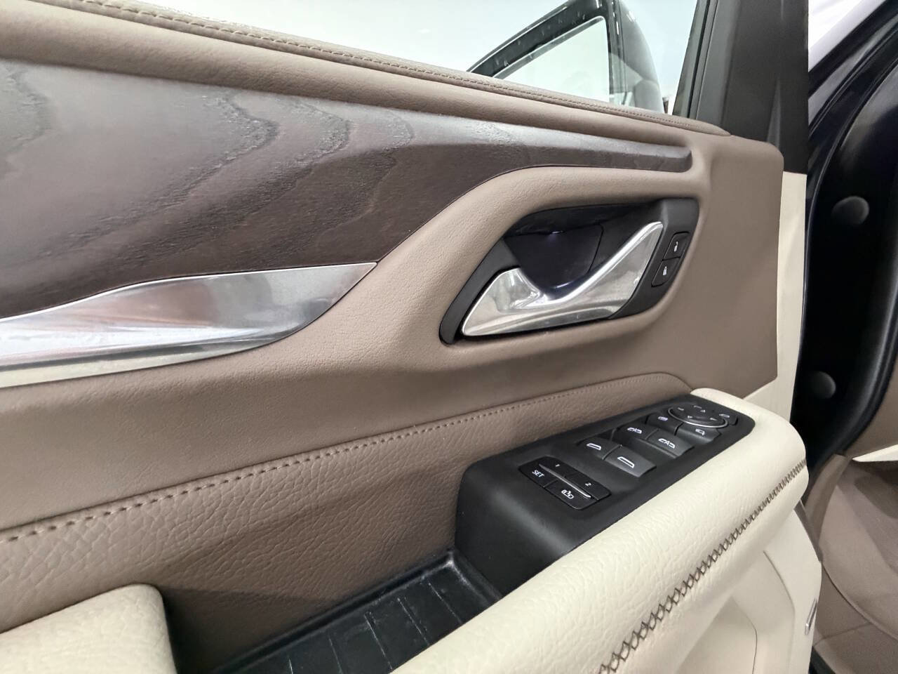 Used 2022 GMC Yukon Denali image 35