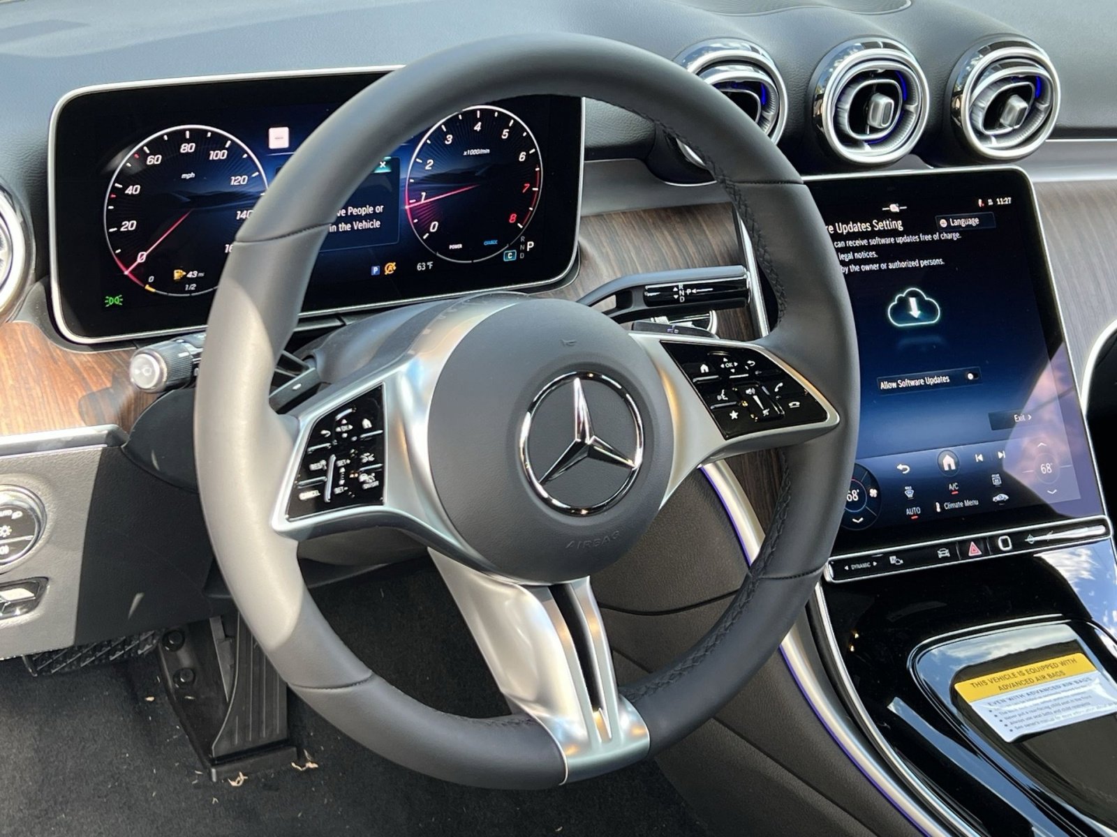 Certified 2026 Mercedes-Benz C 300 4MATIC Sedan image 14