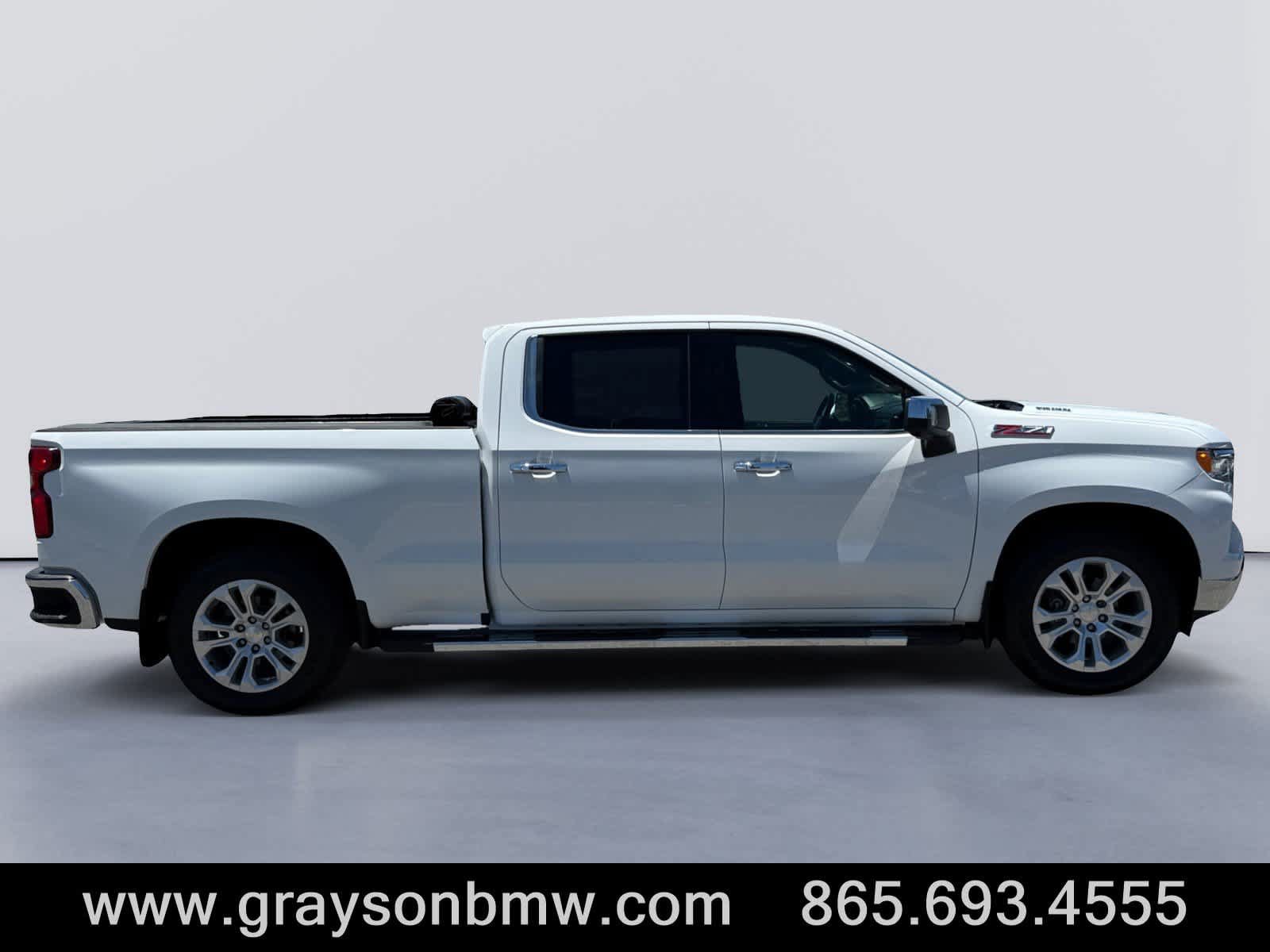 Used 2024 Chevrolet Silverado 1500 LTZ AWD/4WD image 2