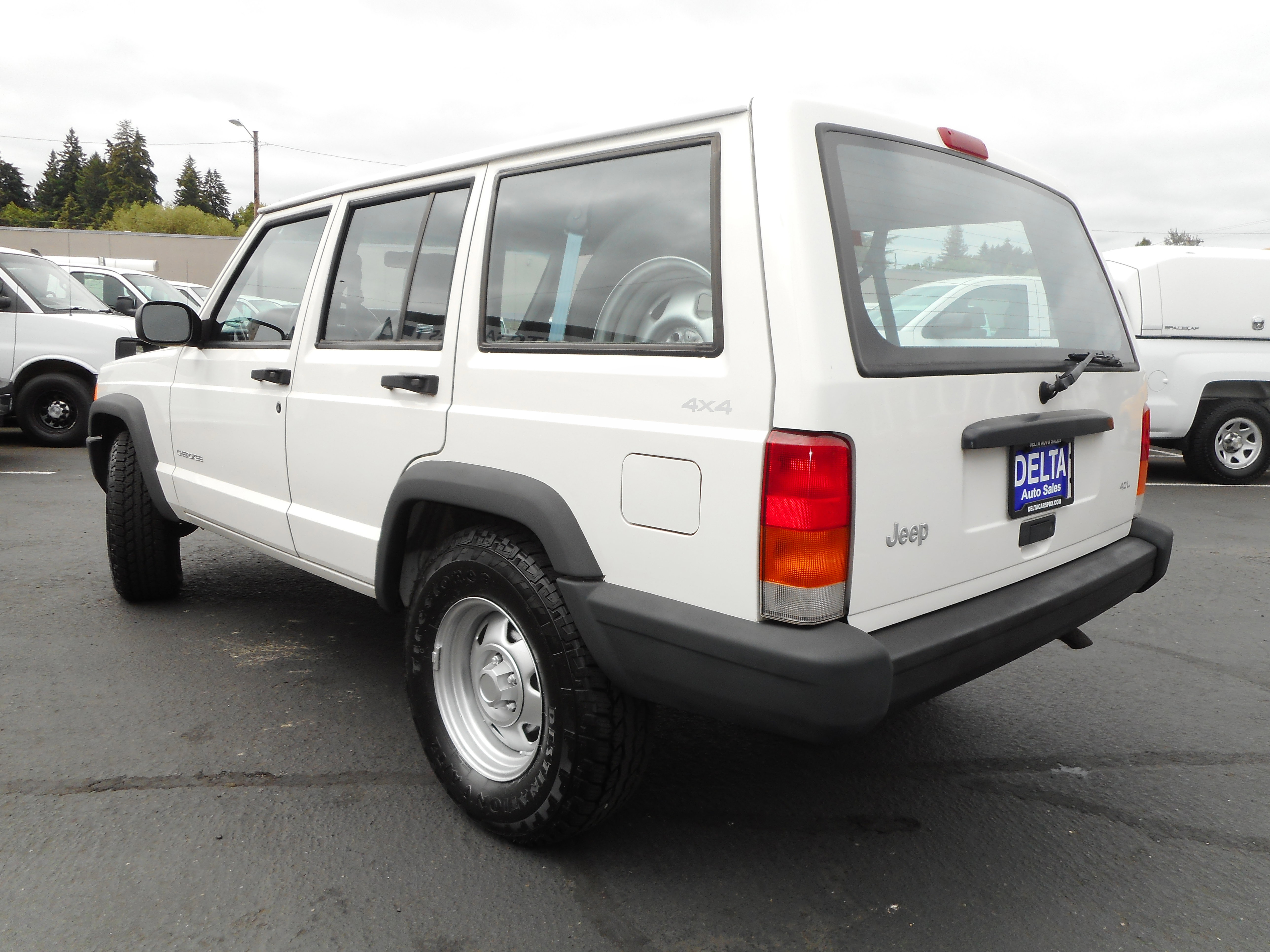 Used 1999 Jeep Cherokee SE AWD/4WD image 9
