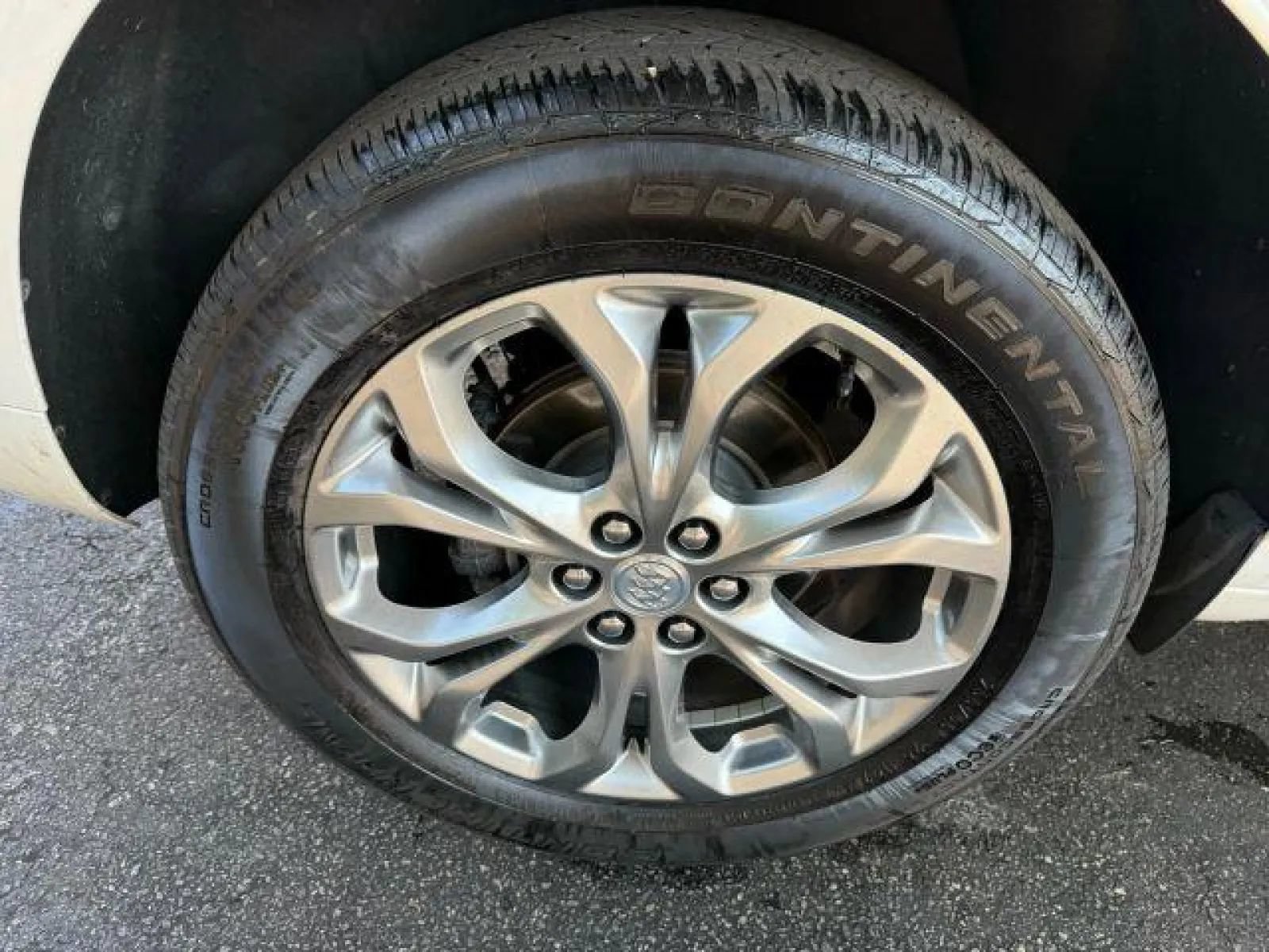 Used 2021 Buick Enclave Avenir w/ Avenir Technology Package AWD/4WD image 50
