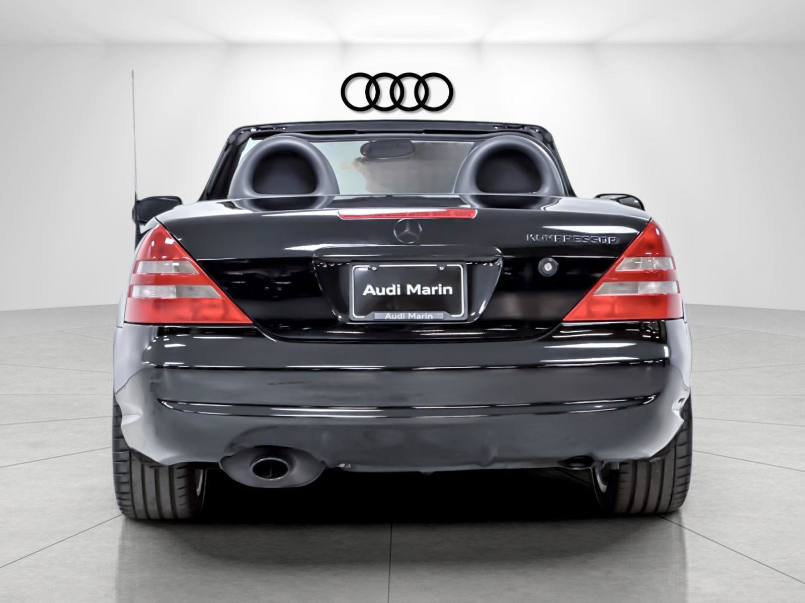 Used 1999 Mercedes-Benz SLK 230 image 4