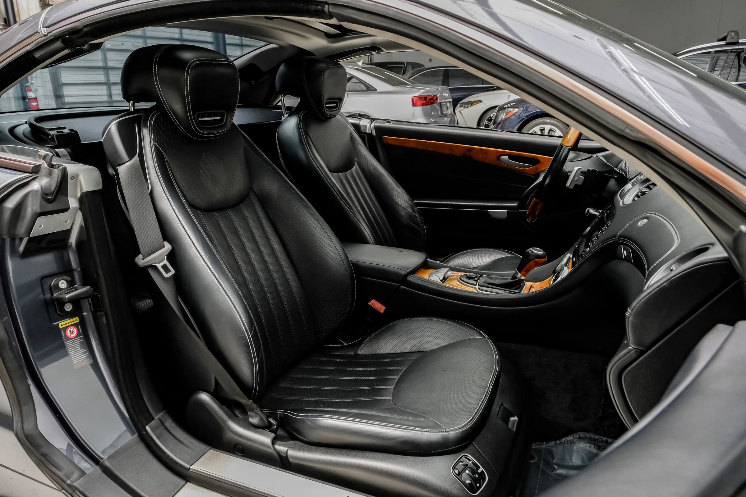 Used 2012 Mercedes-Benz SL 550 image 33