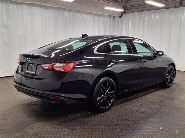 Used 2024 Chevrolet Malibu LT w/ Midnight Edition image 26