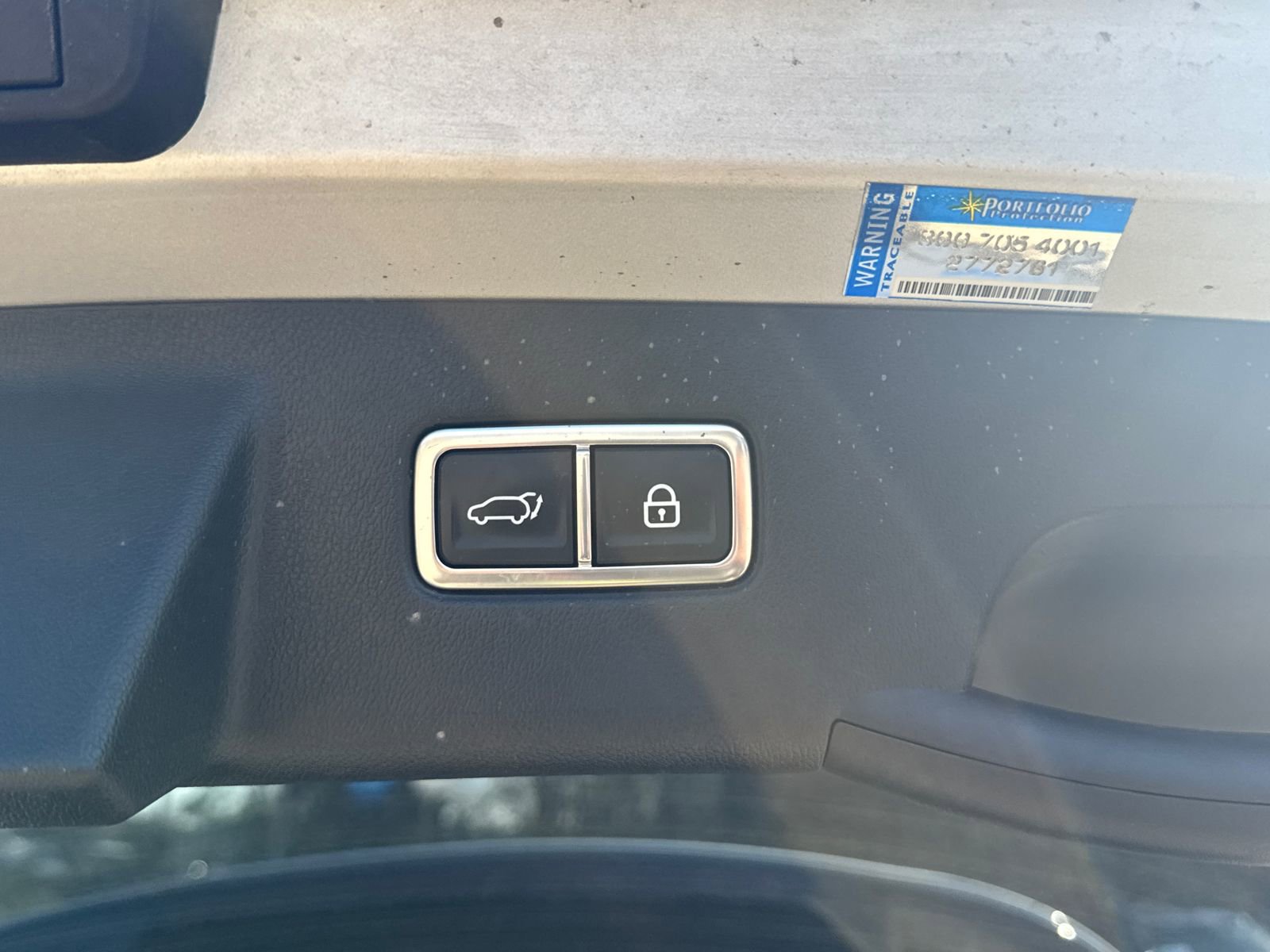 Used 2023 Kia Sorento SX Prestige image 19