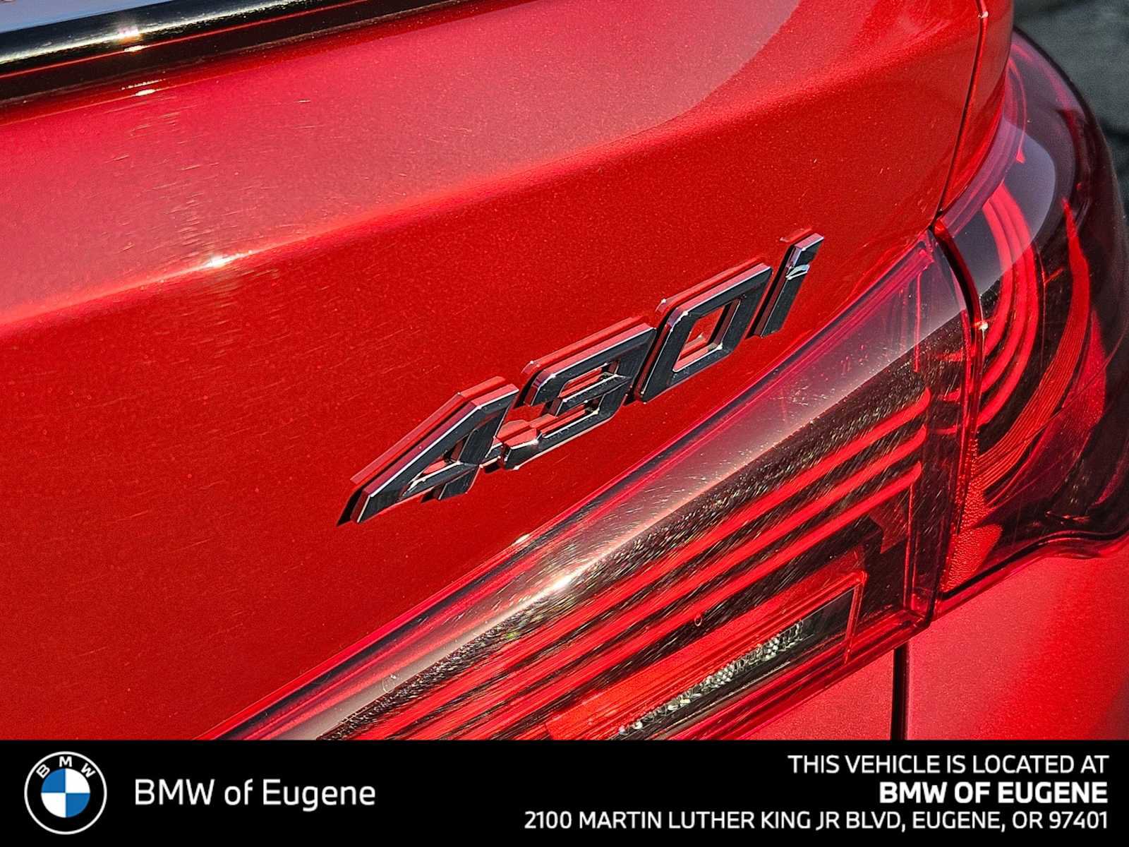 Used 2025 BMW 430i xDrive Coupe w/ M Sport Package image 17