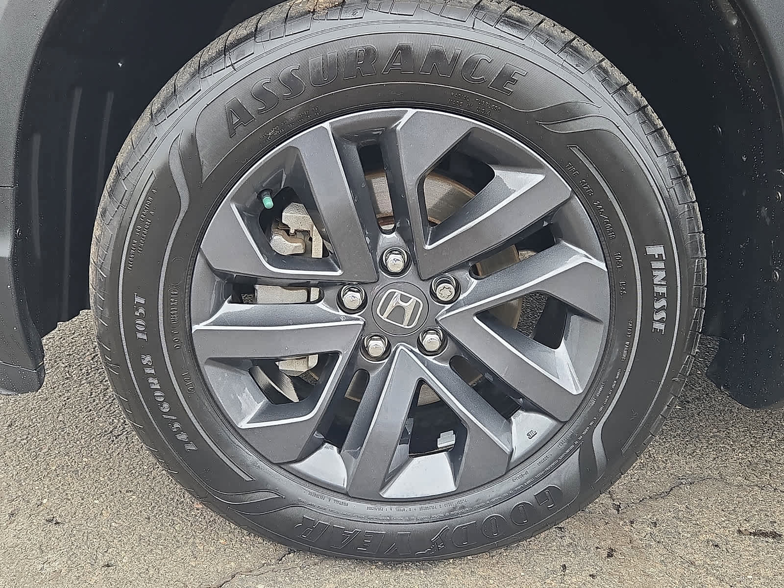 Certified 2024 Honda Ridgeline Sport image 9