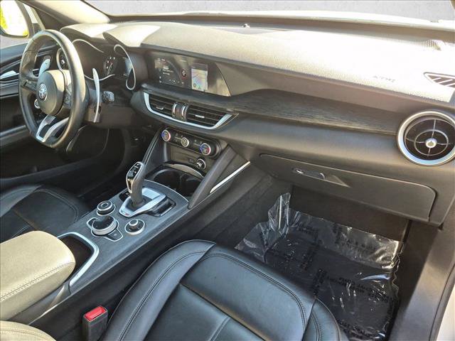 Used 2023 Alfa Romeo Stelvio Sprint AWD/4WD image 22