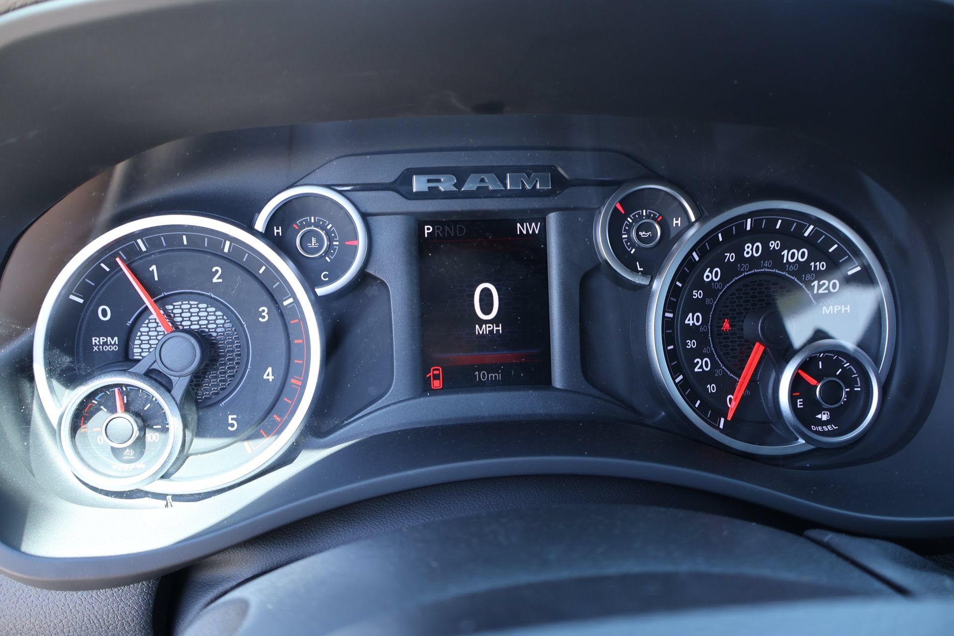 New 2026 RAM 3500 Tradesman AWD/4WD image 4